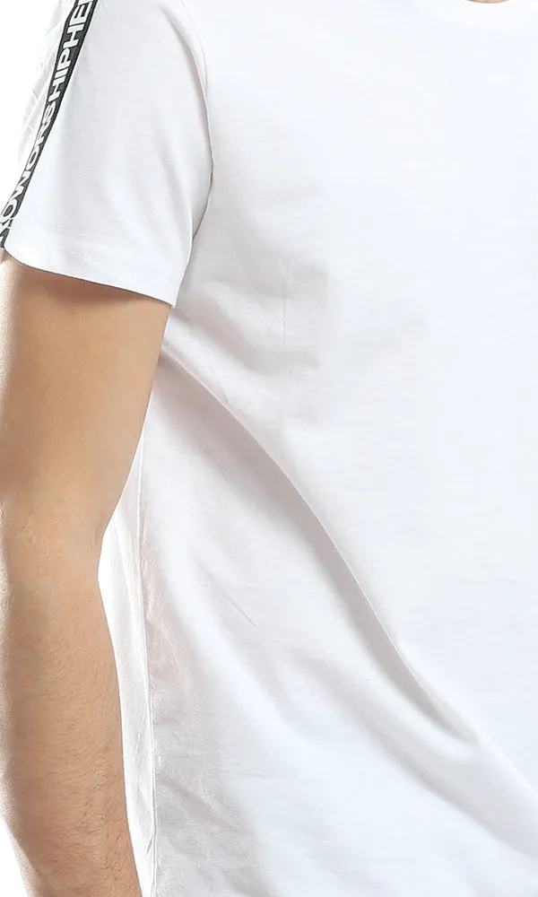 53201 Shoulder Batch White T-shirt