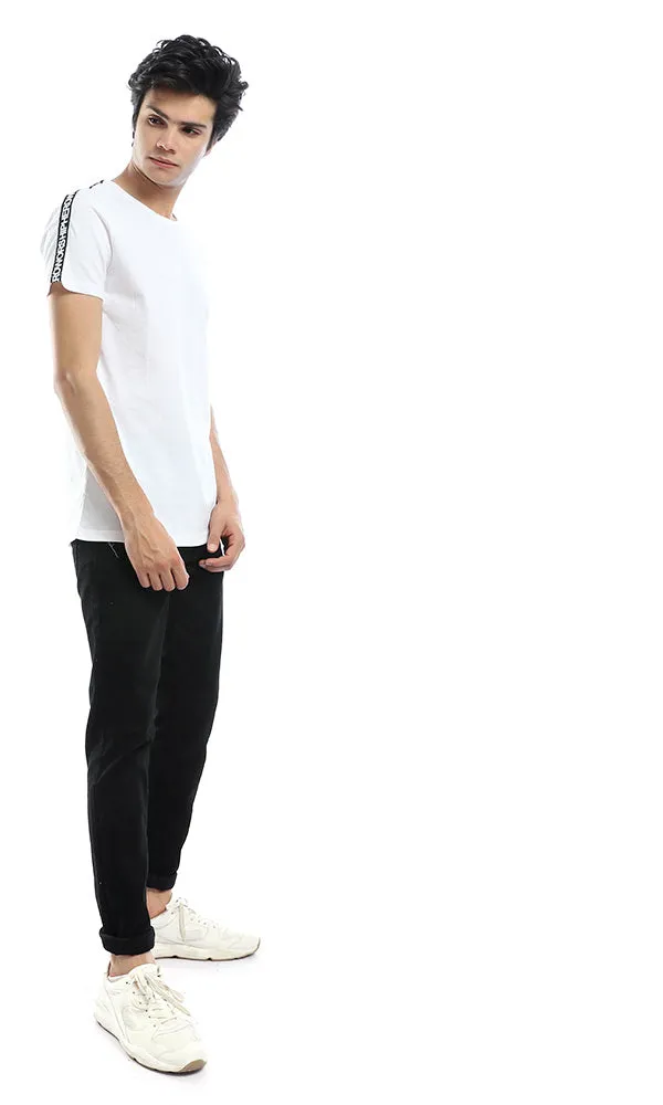 53201 Shoulder Batch White T-shirt