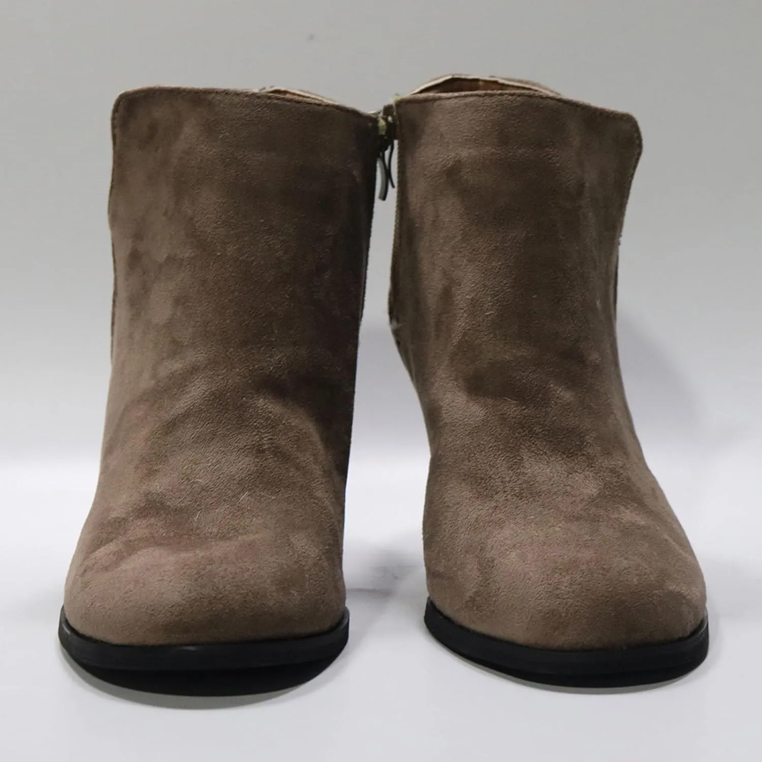 Cathalem Ankle Boots for Women Low Heel Pointed Toe Faux Stacked Chunky Heels Tassels Side Zipper Booties Fall Boots 2024
