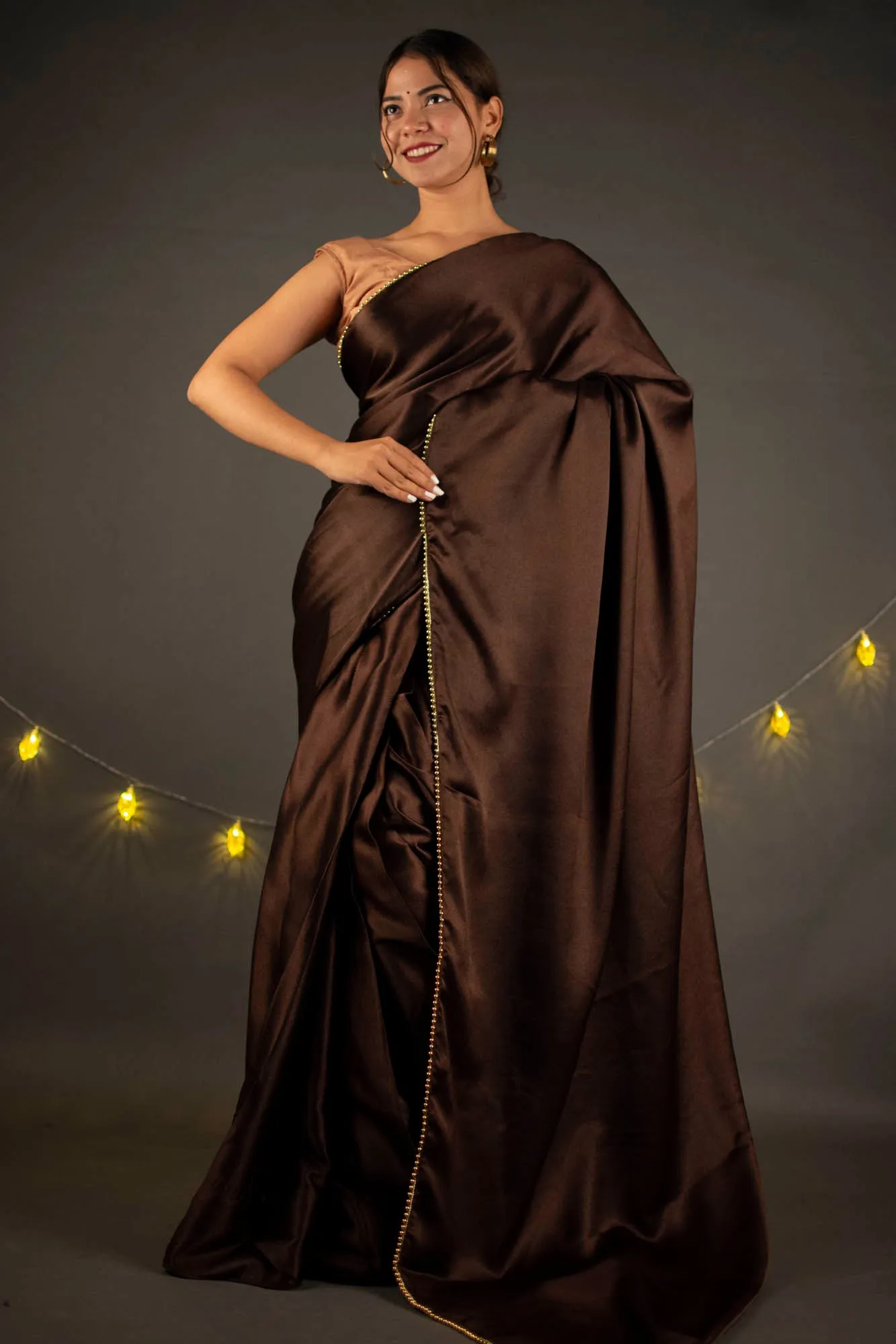 Chocolate brown satin wrap in 1 minute with moti lace