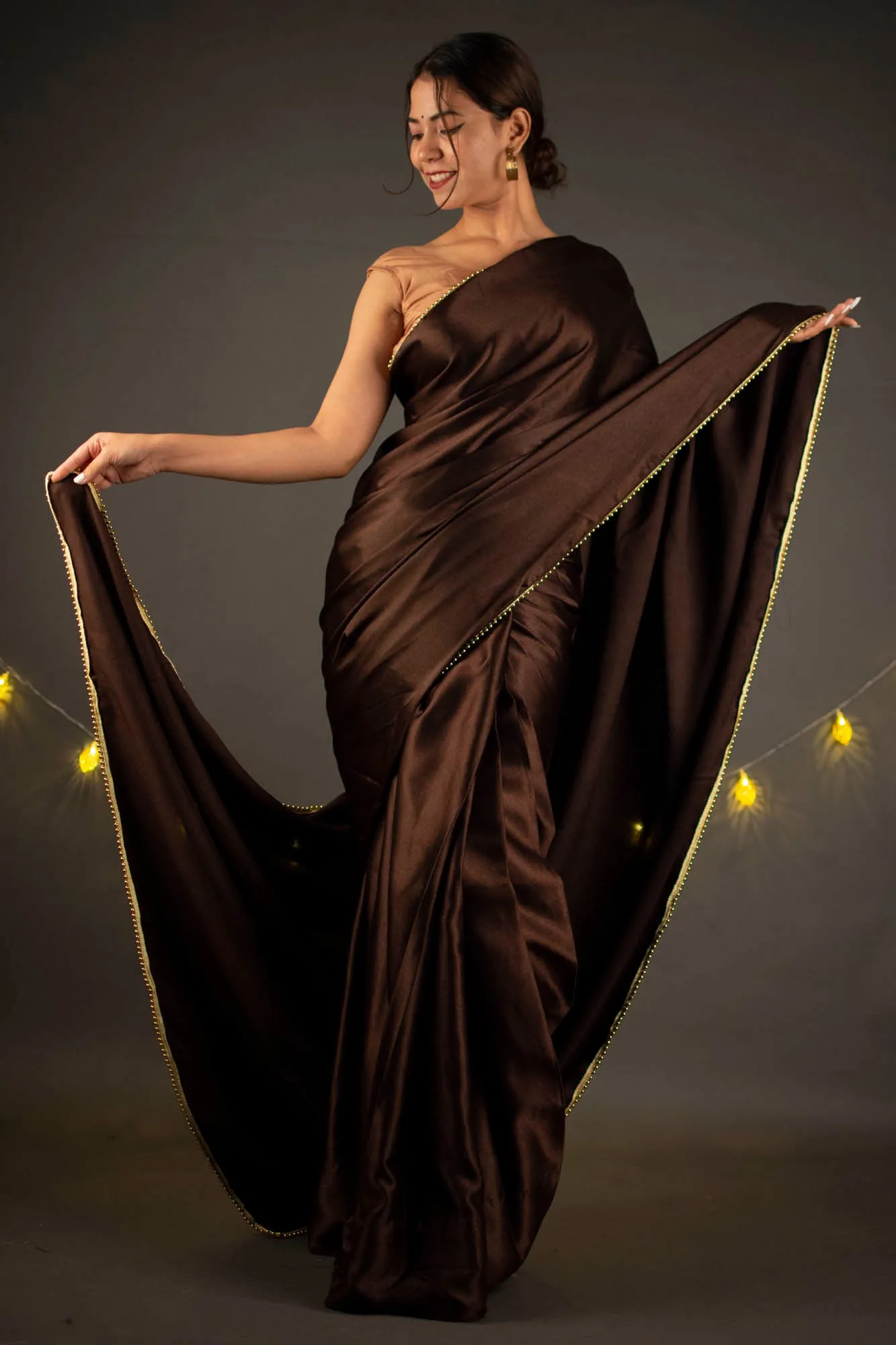 Chocolate brown satin wrap in 1 minute with moti lace