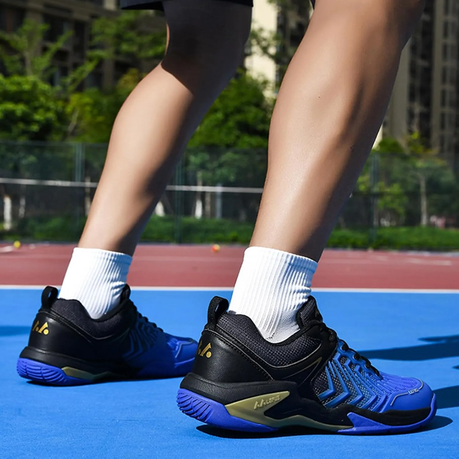 Men's Badminton Shoes for Women Outdoor Indoor Fashion Tennis Sneakers Non-Slip Training for Racketball Squash Volleyball