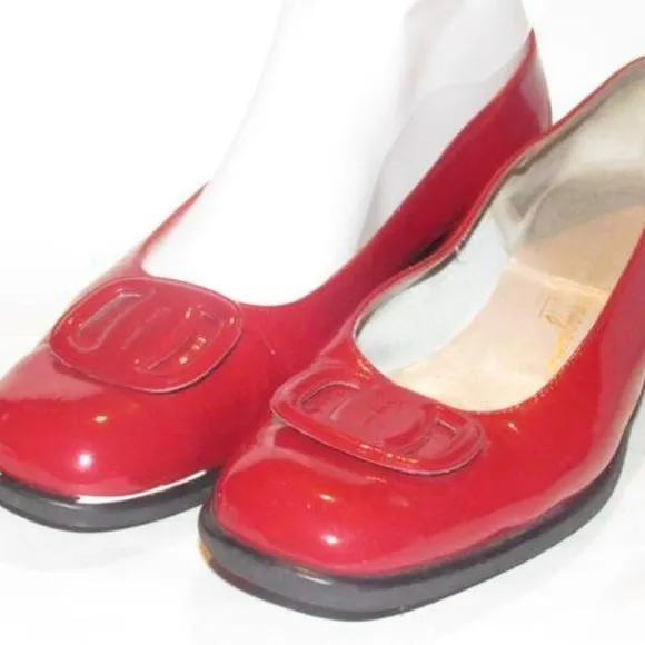Salvatore Ferragamo Red Patent Leather Flats With An Extra Large Vara Accent