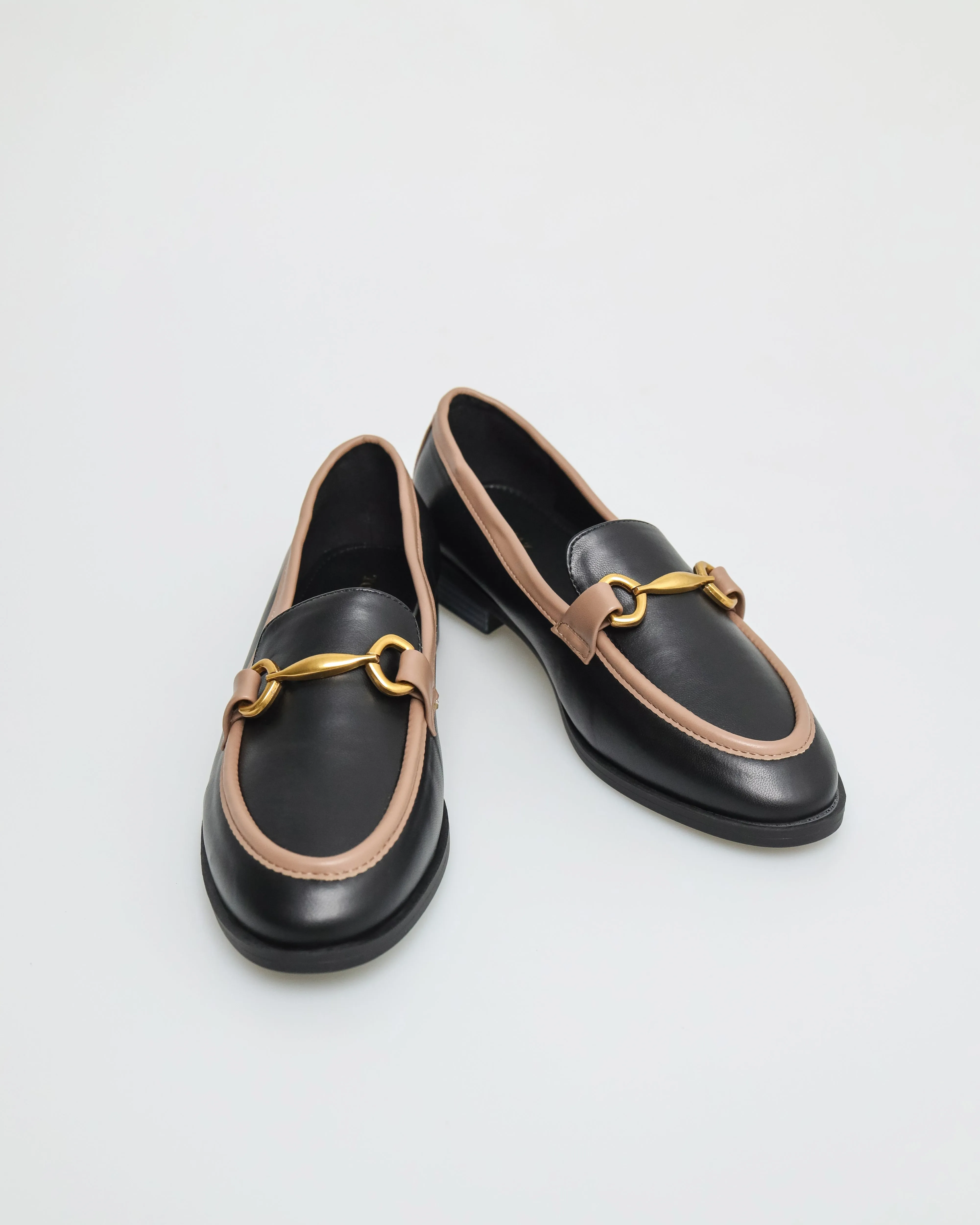 Tomaz FL038 Ladies Gold Horsebits Loafers