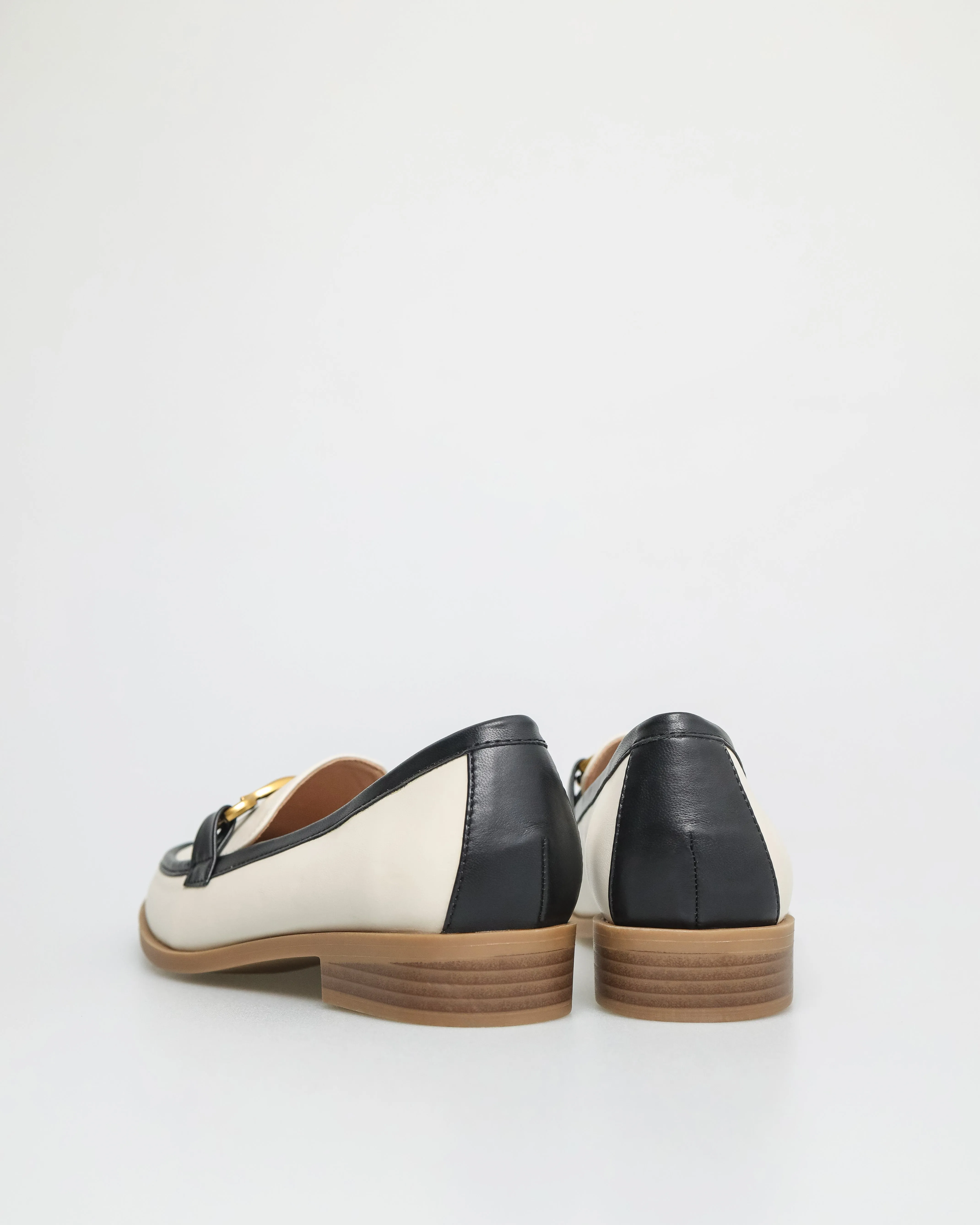 Tomaz FL038 Ladies Gold Horsebits Loafers